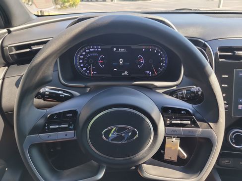 Used 2024 Hyundai Santa Cruz SE image 27