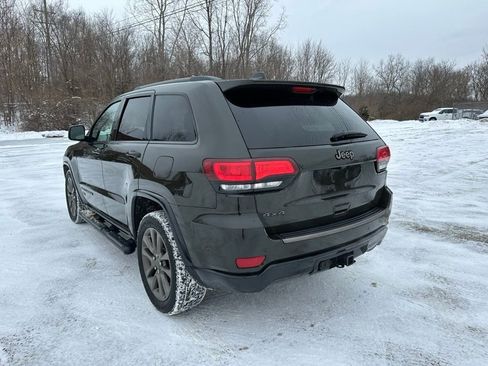 Used 2016 Jeep Grand Cherokee Limited 75th Anniversary image 3