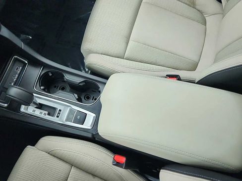Certified 2025 Subaru Ascent Premium AWD/4WD image 15