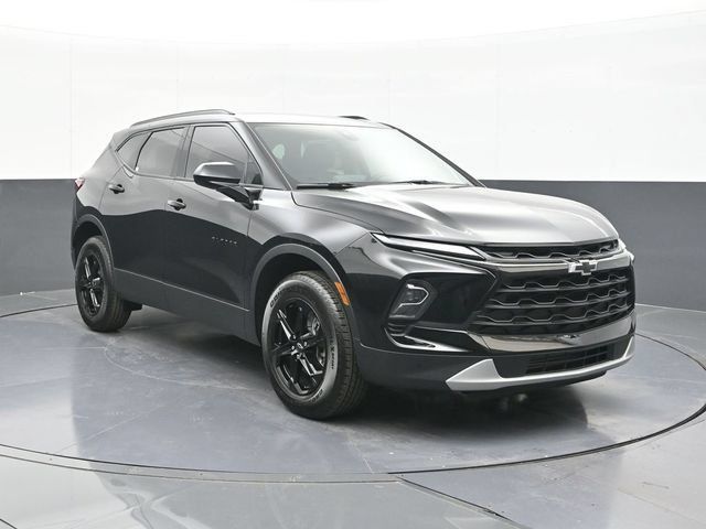 New 2026 Chevrolet Blazer LT w/ Midnight/Sport Edition FWD image 15