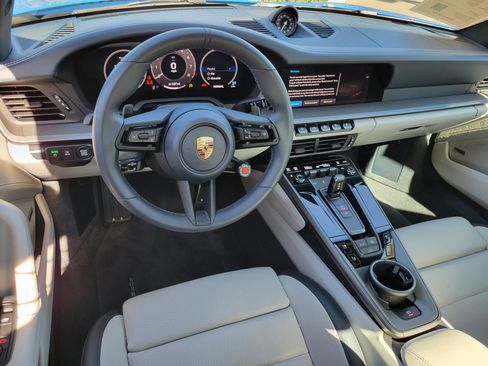 Certified 2025 Porsche 911 Carrera image 12