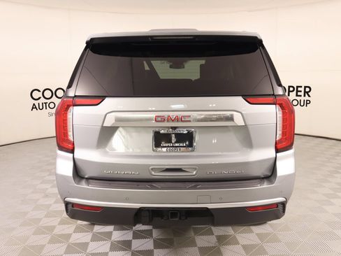 Used 2023 GMC Yukon Denali AWD/4WD image 25