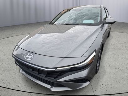 Used 2024 Hyundai Elantra SEL