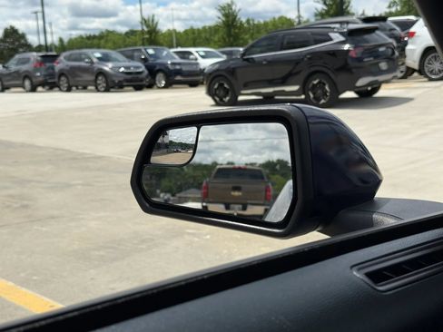 Used 2020 Ford Mustang Coupe RWD image 35