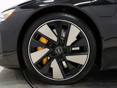 Used 2022 Audi RS e-tron GT w/ Carbon Performance Package image 99