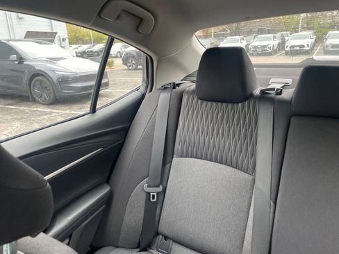 Used 2025 Toyota Camry LE image 37