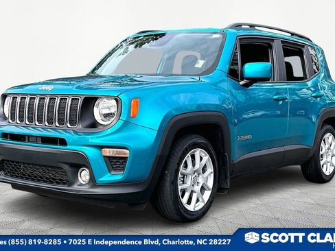Used 2021 Jeep Renegade Latitude image 3