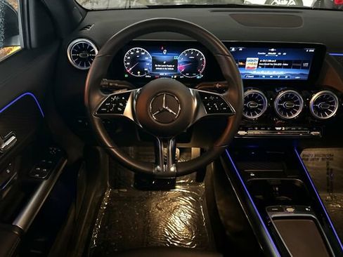 Used 2025 Mercedes-Benz GLA 250 GLA 250 image 17