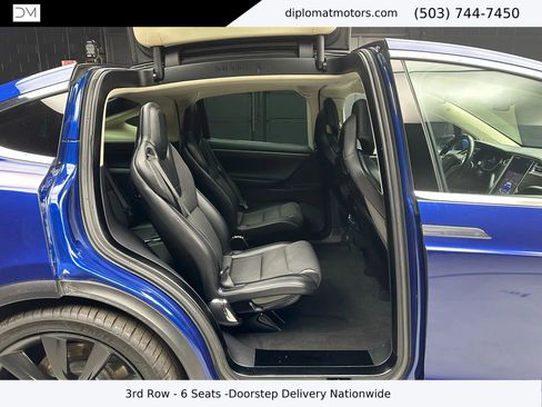 Used 2016 Tesla Model X 75D image 23