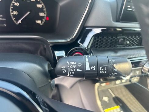 Used 2024 Honda CR-V EX-L image 38