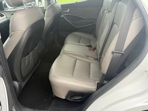 Used 2018 Hyundai Santa Fe Sport FWD image 19