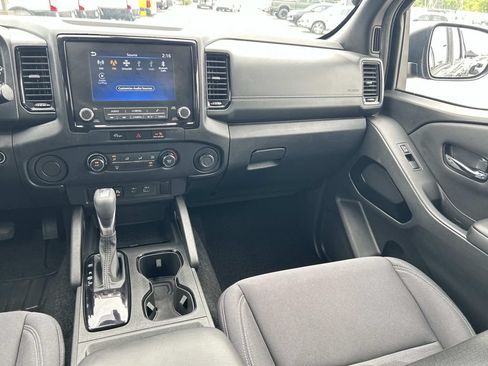 Used 2023 Nissan Frontier SV w/ Midnight Edition Package RWD image 22