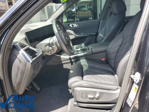 Used 2026 BMW X5 xDrive40i w/ Executive Package AWD/4WD image 18