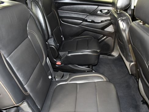Used 2019 Chevrolet Traverse LT w/ LT Premium Package FWD image 43