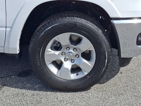 New 2026 RAM 1500 Big Horn AWD/4WD image 7