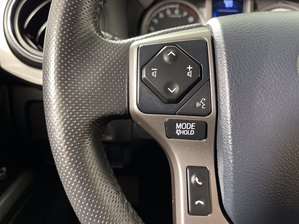 Used 2019 Toyota Tacoma SR5 RWD image 26