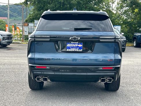 New 2026 Chevrolet Traverse RS w/ LPO, Floor Liner Package FWD image 4