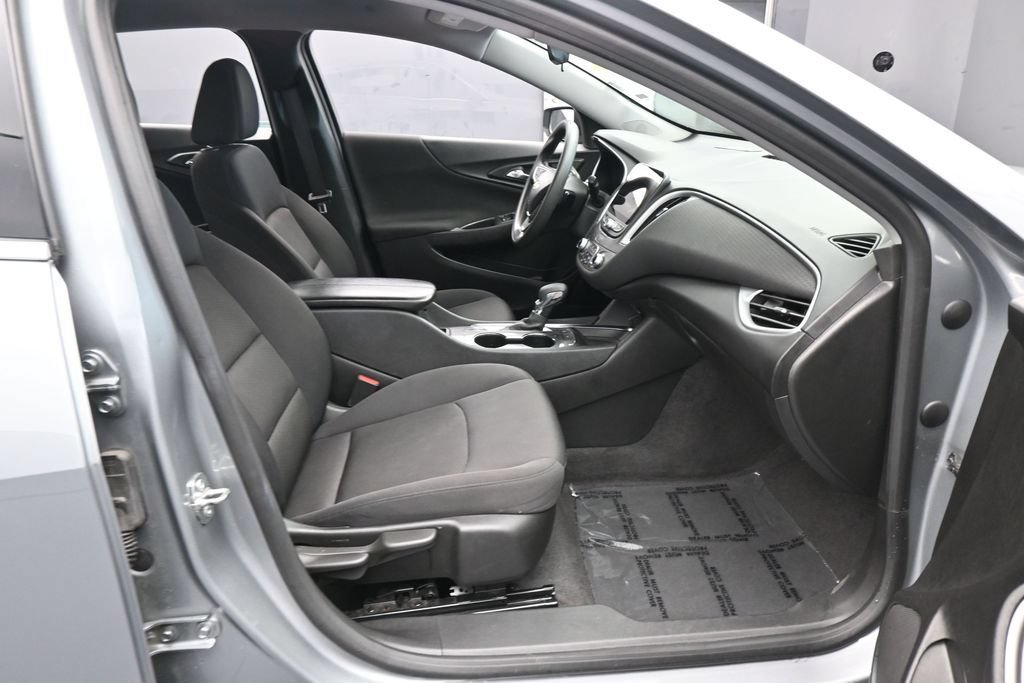 Used 2024 Chevrolet Malibu LT FWD image 37