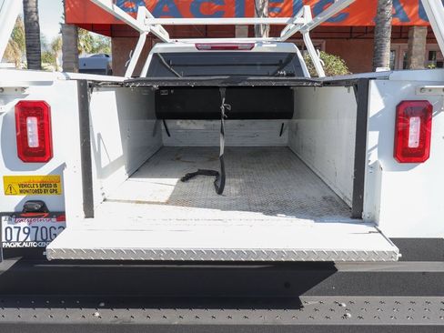 Used 2021 Chevrolet Silverado 2500 W/T w/ WT Fleet Convenience Package image 10