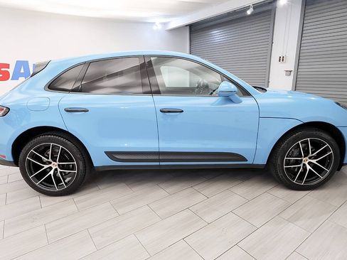 Used 2022 Porsche Macan AWD/4WD image 6