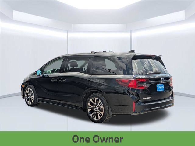 Used 2025 Honda Odyssey Elite image 4