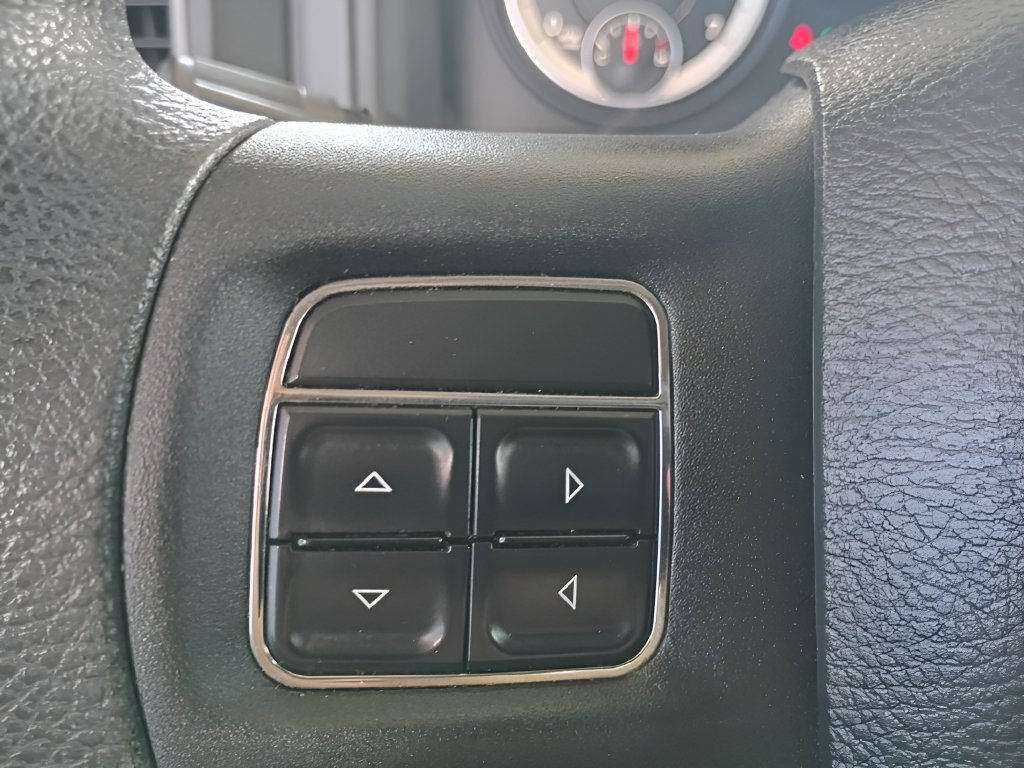 Used 2013 RAM 1500 Express RWD image 7