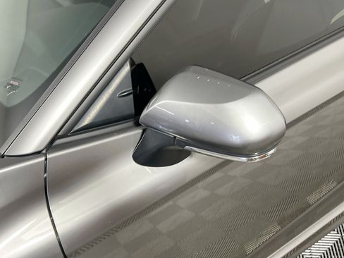 Used 2025 Toyota Camry SE FWD image 13
