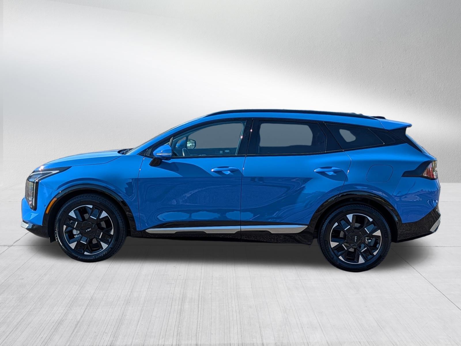 Certified 2026 Kia Sportage SX FWD image 4