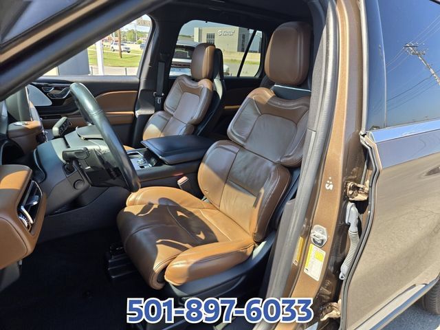 Used 2022 Lincoln Aviator Reserve w/ Equipment Group 201A AWD/4WD image 9