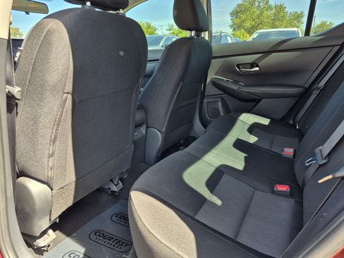 Used 2023 Nissan Sentra SV FWD image 19