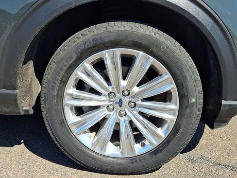 Certified 2023 Ford Explorer Limited w/ Limited Technology Package image 8