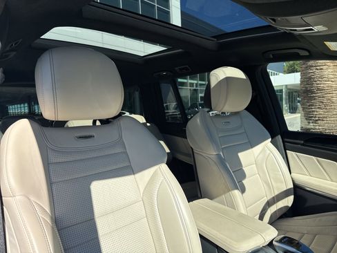 Used 2018 Mercedes-Benz GLS 63 AMG GLS 63 AMG image 15