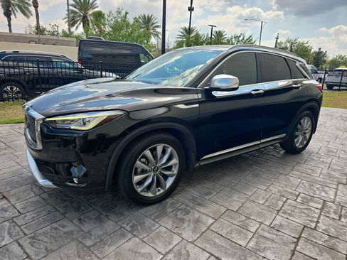 Used 2021 INFINITI QX50 Essential w/ Accent Package image 7