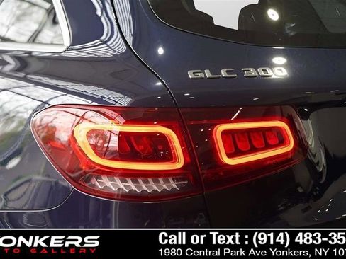 Used 2022 Mercedes-Benz GLC 300 4MATIC image 13