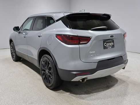 Used 2023 Chevrolet Blazer LT image 5