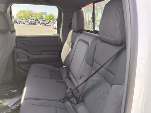 New 2026 Nissan Frontier SV w/ Tow Package AWD/4WD image 9