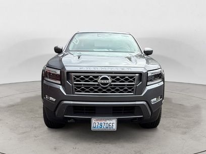 Used 2024 Nissan Frontier SL w/ Technology Package