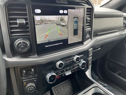 Used 2025 Ford F150 XLT w/ Equipment Group 302A MID image 18