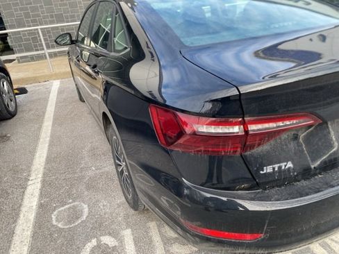 Used 2021 Volkswagen Jetta image 10