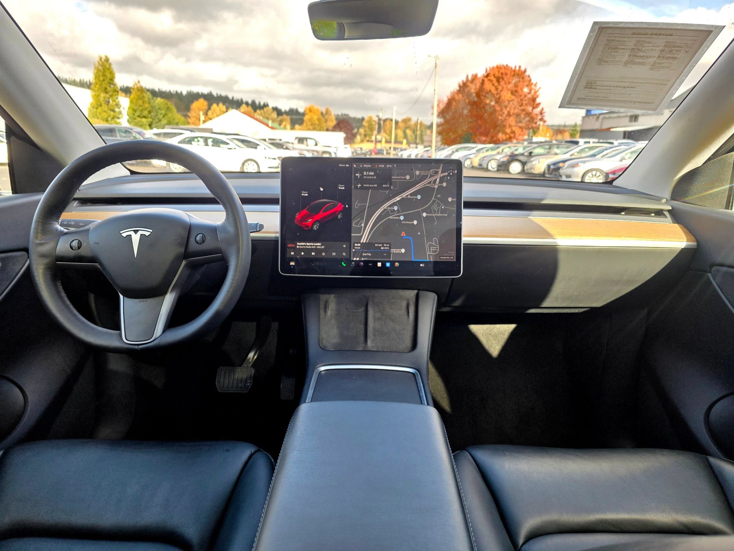 Used 2021 Tesla Model Y Long Range AWD/4WD image 11