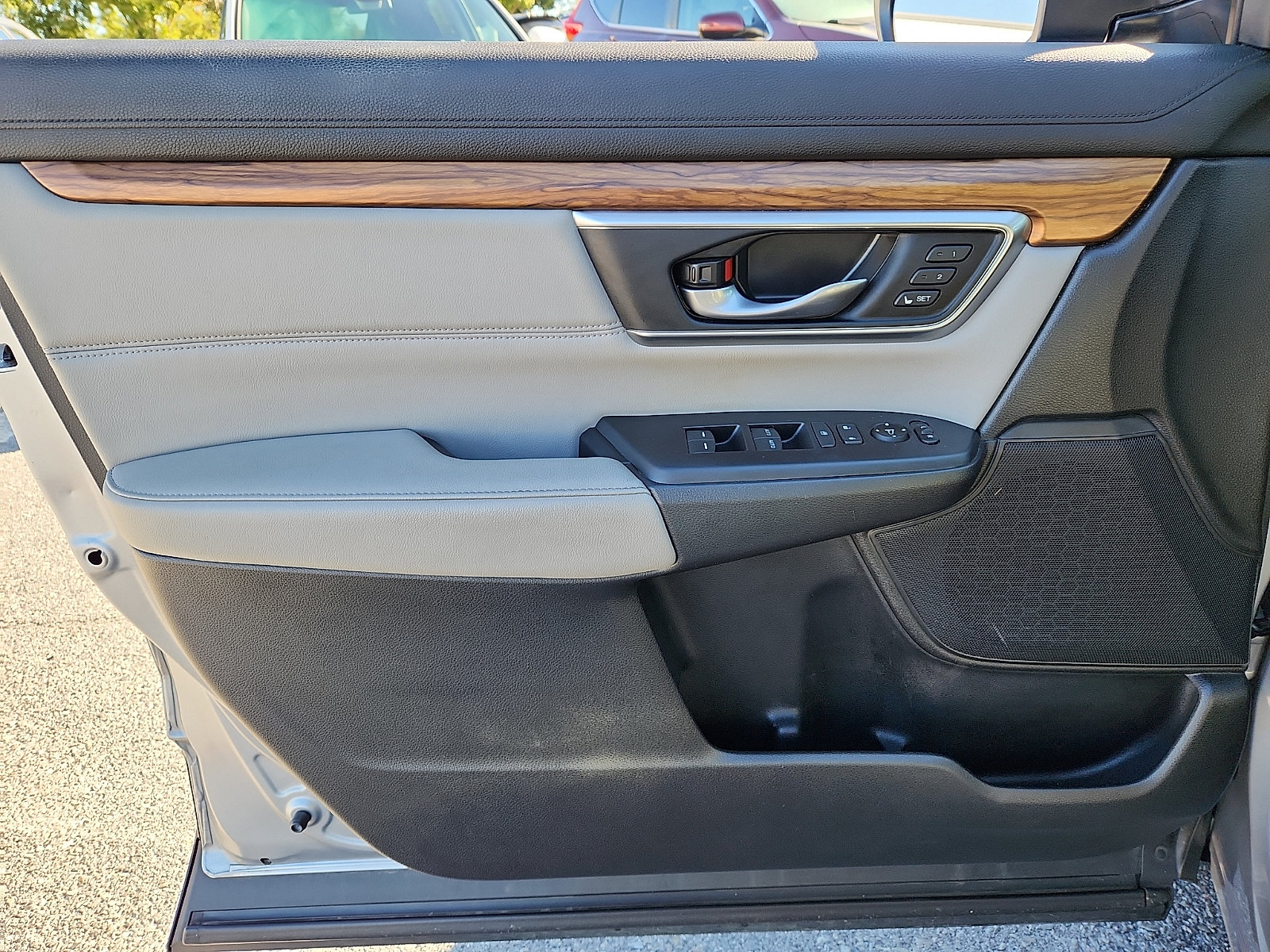 Used 2019 Honda CR-V EX-L image 12