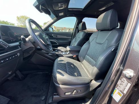 Used 2024 Kia Telluride EX X-Line image 11