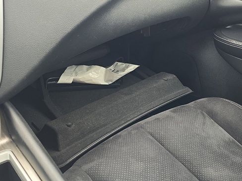 Used 2018 Nissan Murano SV w/ Premium Package image 31