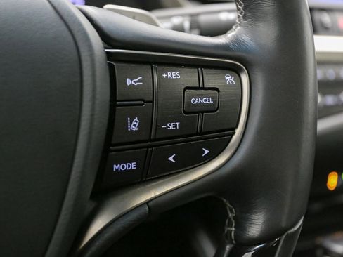 Used 2019 Lexus ES 350 image 35