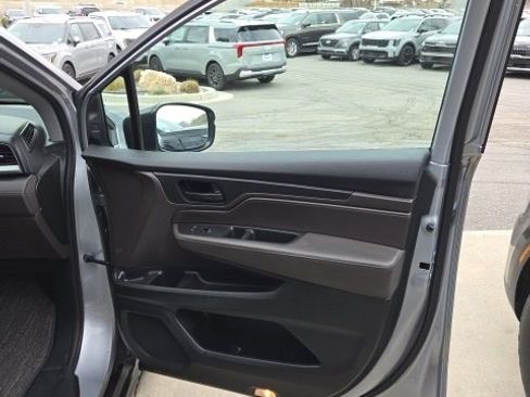 Used 2024 Honda Odyssey EX-L image 35