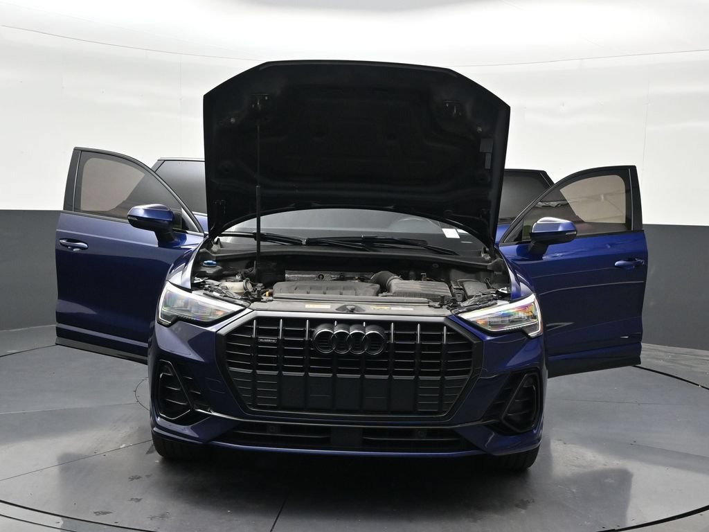 Used 2021 Audi Q3 2.0T Premium w/ Convenience Package AWD/4WD image 36