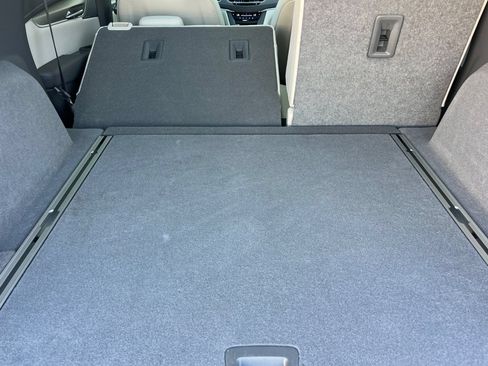 Used 2026 Cadillac XT5 Premium Luxury w/ LPO, Floor Liner Package FWD image 16