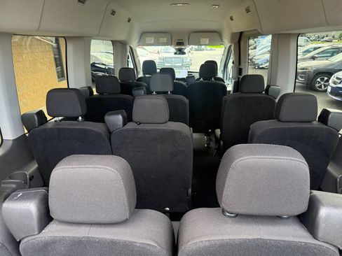 Used 2023 Ford Transit 350 XLT RWD image 2