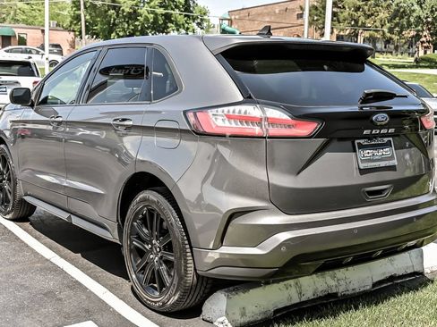 Certified 2023 Ford Edge ST-Line AWD/4WD image 6
