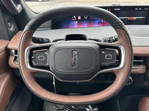 New 2026 Lincoln Navigator Reserve image 28